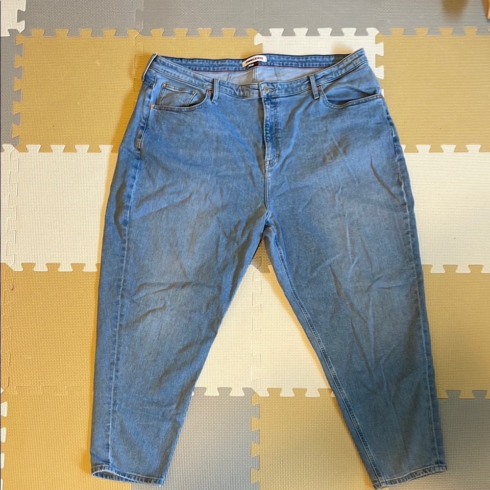 Tommy Jeans Blue- unisex “mom jeans/ boyfriend jeans”